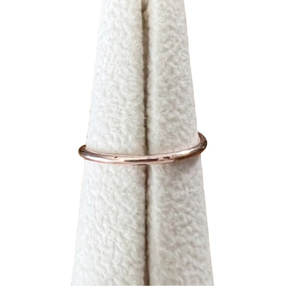 Rose Gold Tone Arrow Thin Dainty Band Wrap Ring - Picture 4 of 9